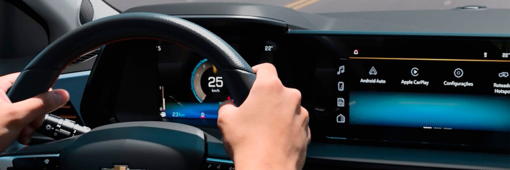 Chevrolet Onix Plus 2026 com interior espaçoso