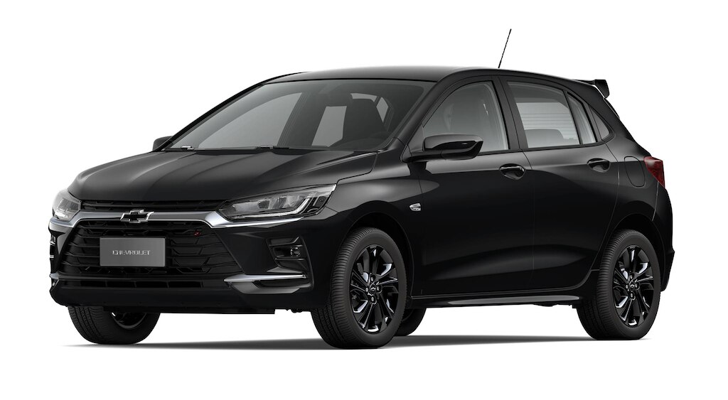 Onix RS 2026 na cor preto ouro negro