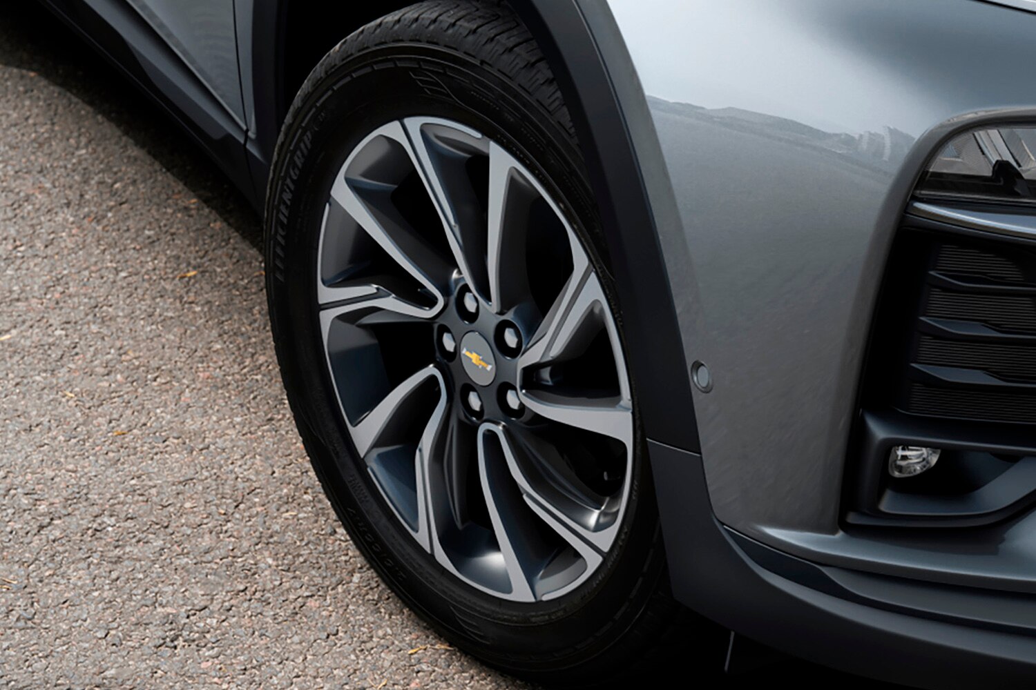 Chevrolet Tracker 2026 com roda de liga leve aro 17"